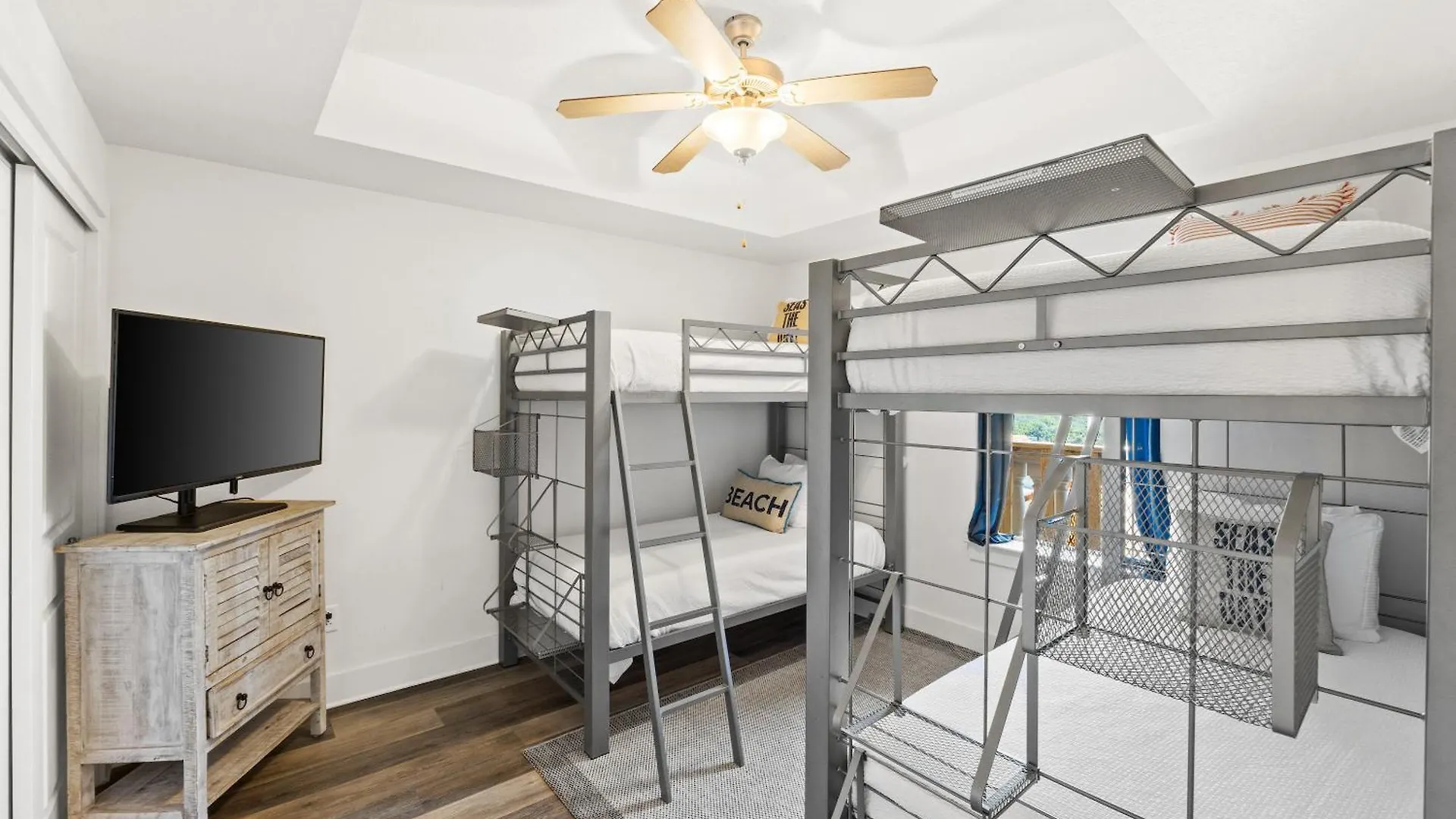 Calypso Resort Tower 3 By Panhandle Getaways Panama City Beach Apartment