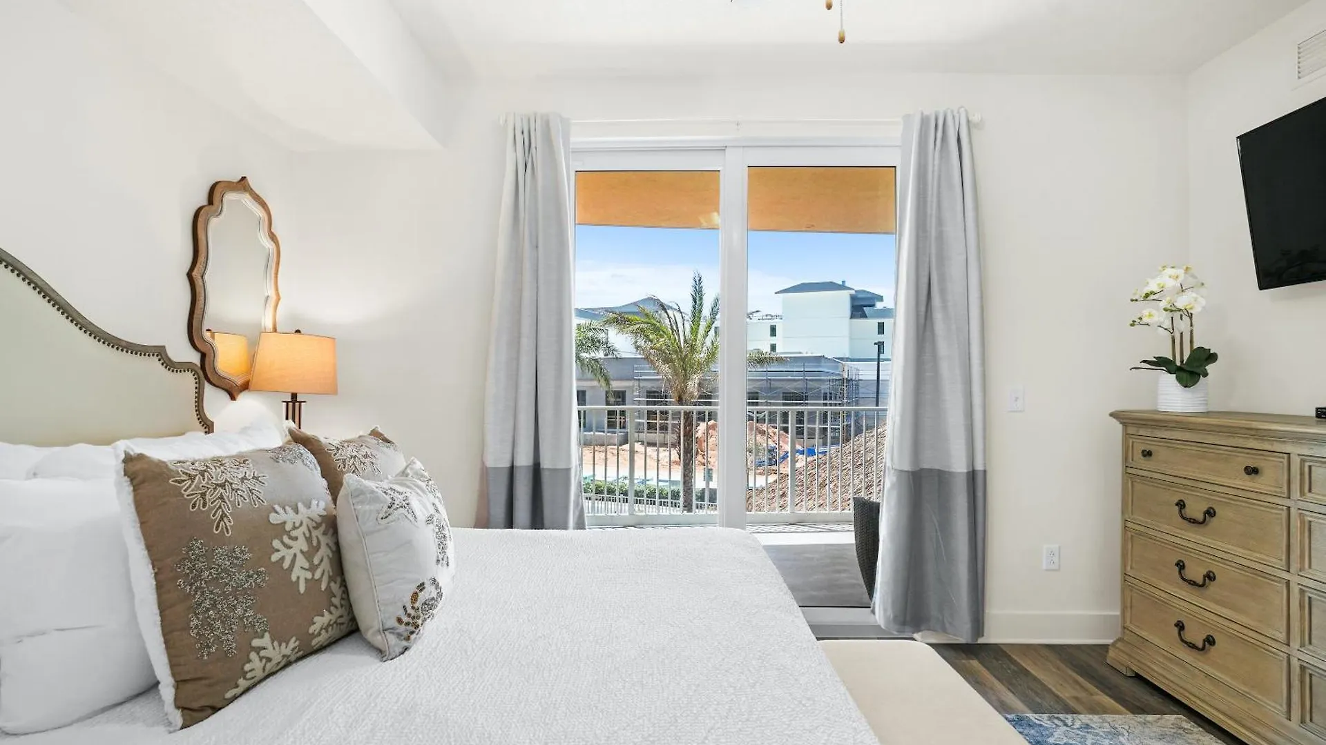 Calypso Resort Tower 3 By Panhandle Getaways Panama City Beach 0*,  United States