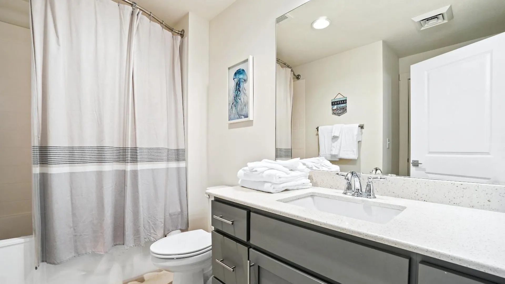 Apartment Calypso Resort Tower 3 By Panhandle Getaways Panama City Beach