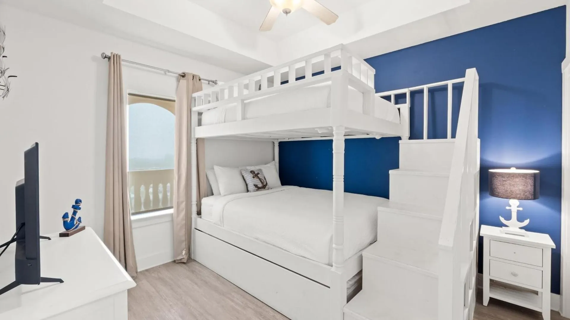 Calypso Resort Tower 3 By Panhandle Getaways Panama City Beach